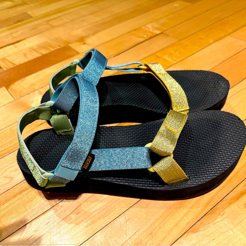 Teva MidForm Colorful Strappy Sandals - US10